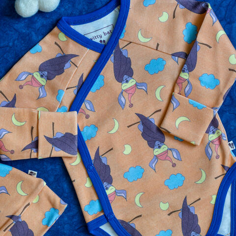 Are you looking for a perfect gift for a newborn baby? Guess what, you just found it!